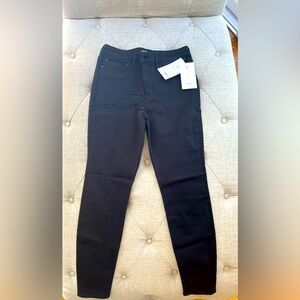 Athleta Flex Ultra Skinny Jean in Black